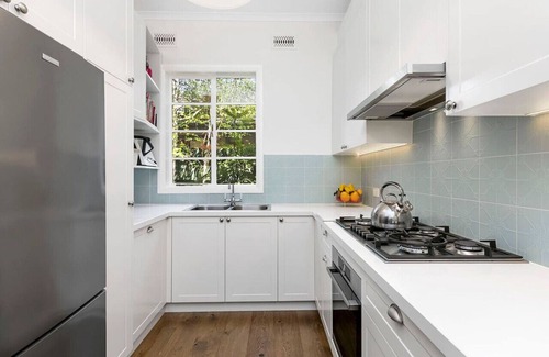 Malvern East Apartment | Stylish Apartment, Malvern East
