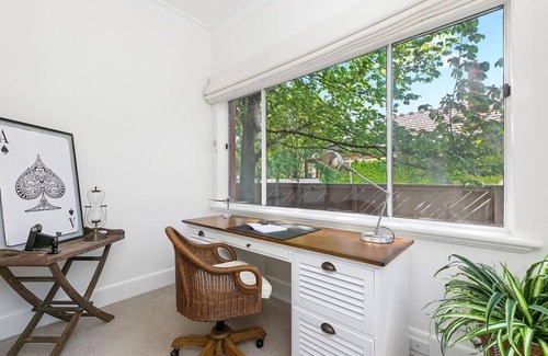 Malvern East Apartment | Stylish Apartment, Malvern East
