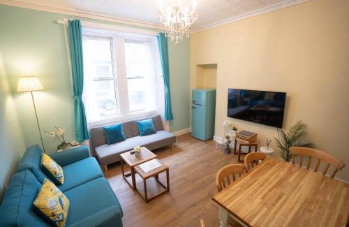 Newington Apartment | Stylish Apartment in Edinburgh 5 beds 3 Bedrooms