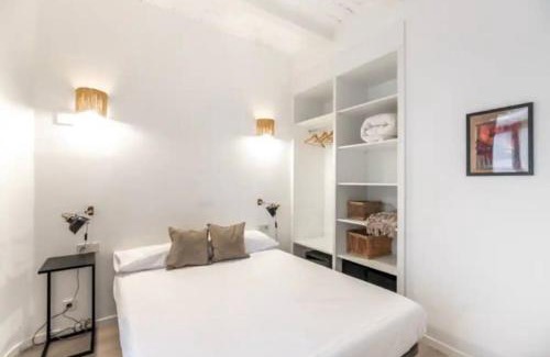 Hostafrancs Apartment | Stylish apartment in Plaça Espanya