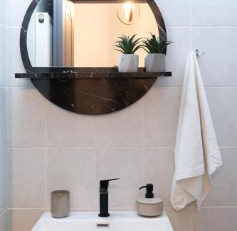 Xanthi Apartment | Stylish Apartment in Xanthi - Meno Homes 5