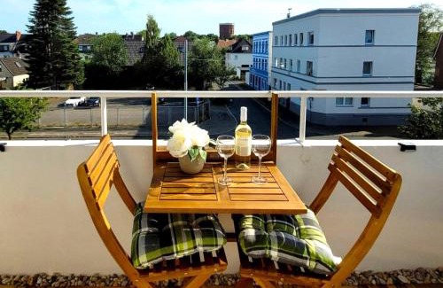Heppens Apartment | Stylish Apartment with Balcony, cleaning included
