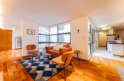 Reforma Condo | Stylish Apt near Reforma: Private Rooftop/Jacuzzi