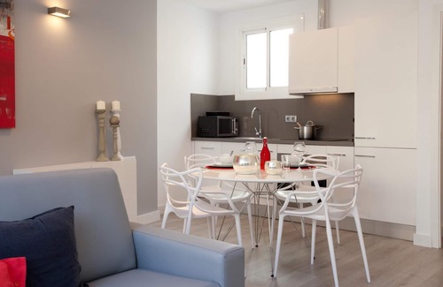 la Vila de Gracia Apartment | Stylish attic with private terrace