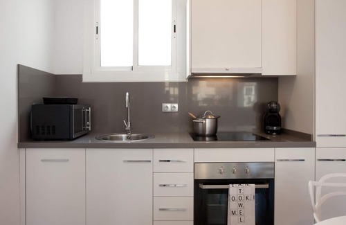 la Vila de Gracia Apartment | Stylish attic with private terrace