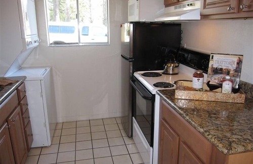 El Granada Apartment | Stylish Beach Retreat with Affordable pricing Weekly and Monthly!