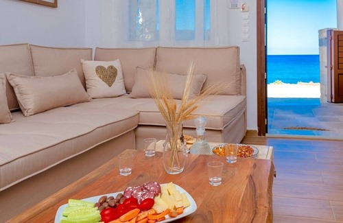 Skaleta Villa | Stylish Beachfront Villa with Amazing Sea Views, A/C, Private Pool in the Pretty Resort of Skaleta!