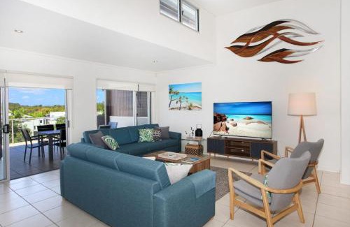 Coolum Beach Apartment | Stylish Beachside Holiday Penthouse