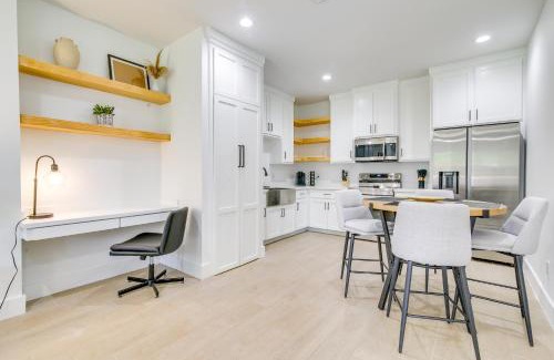 Brownsville House | Stylish Brownsville Stay Coastal Day Trips!