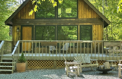 Parksville Ski Chalet | Stylish Cabin in the Catskills Forest... with Lake Access!
