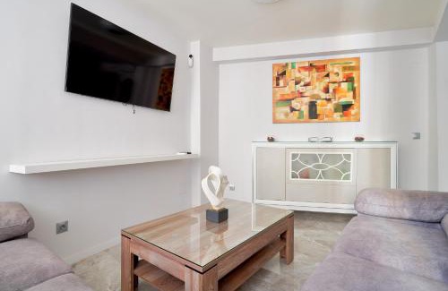 El Ejido Apartment | Stylish Central