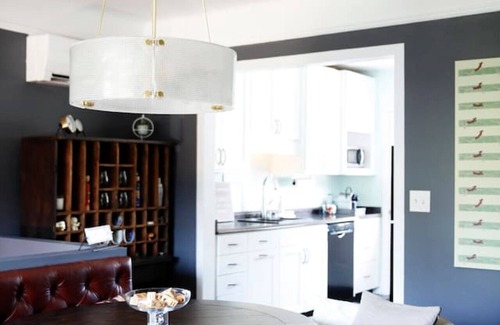 Mann House | Stylish Cherry Street Townhome with outdoor deck