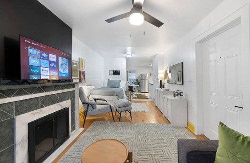 West Side Apartment | Stylish City Retreat-Mins to Manhattan via PATH