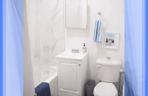 Westlake Apartment | Stylish Cityscape Studio For 2!