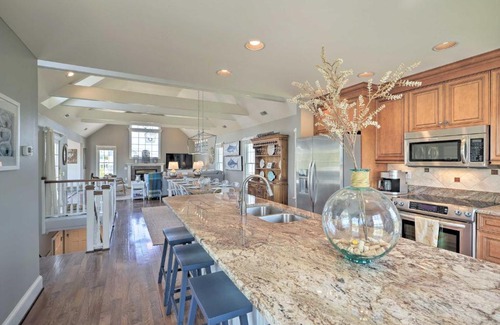 Buck Island House | Stylish Coastal Home Walk to Corolla Beach!