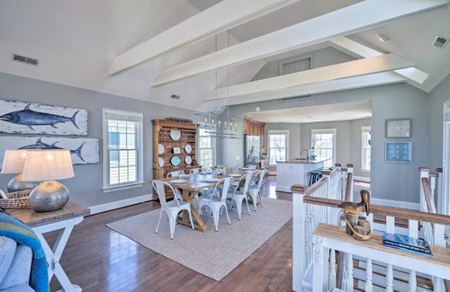 Buck Island House | Stylish Coastal Home Walk to Corolla Beach!