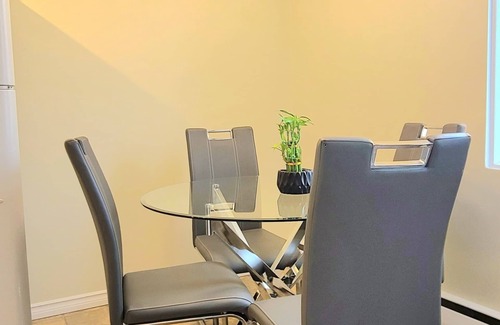 Southwest Edmonton Condo | Stylish Condo off Edmonton's Trendiest Street next to best restaurants