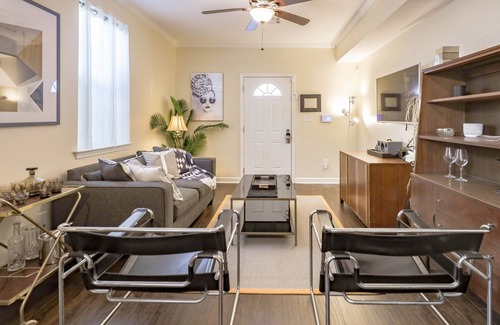 Milan Apartment | Stylish Condo w Sunny Backyard Patio 3br-2ba