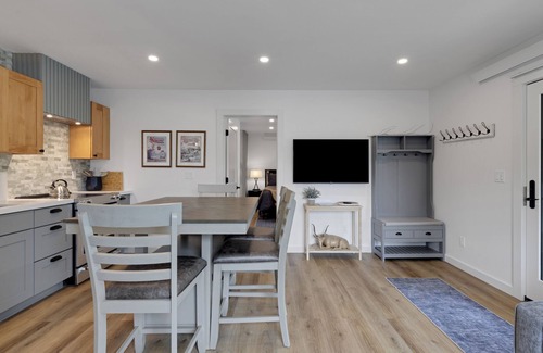 Moose Wilson Road Condo | Stylish condo with balcony, washer/dryer, WIFI, mountain views, steps to shops