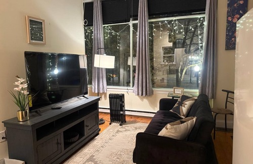 Albany Apartment | Stylish Downtown Loft- Just 1/2 Mile to MVP Arena