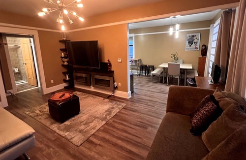 Rochester Apartment | Stylish Downtown Rochester Suite #4