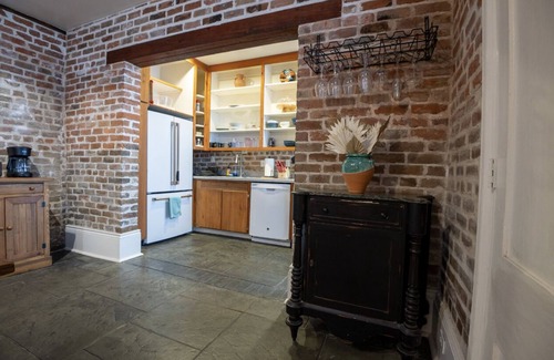 Arts/Warehouse District Apartment | Stylish Escape in Historic Warehouse District