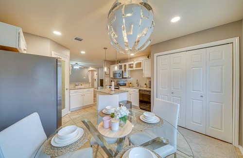 West San Antonio House | Stylish Family Home: 3 Mi to SeaWorld San Antonio!