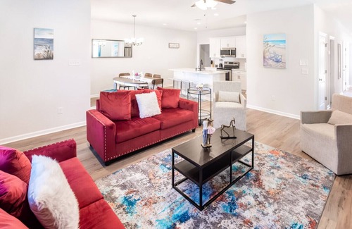 Highlands - Perkins House | Stylish Family Townhouse in Baton Rouge LA- BC1004