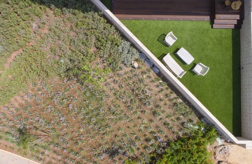 Nahariya Apartment | Stylish Garden Apartment near Akhziv Beach