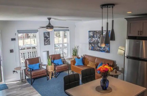 East Point House | Stylish & hip pad centered around city 🔥 spots