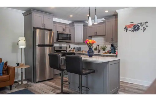 East Point House | Stylish & hip pad centered around city 🔥 spots