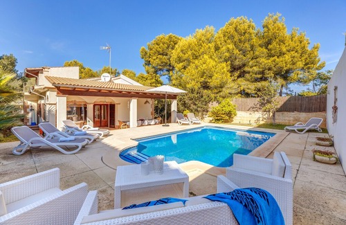 Son Serra de Marina Villa | Stylish Holiday Home "Ca na Matas" with Pool, Garden, Terrace, Wi-Fi & Air Conditioning