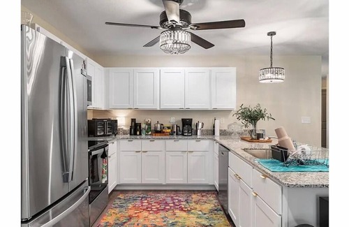 Brooksville House | Stylish Home Away From Home
