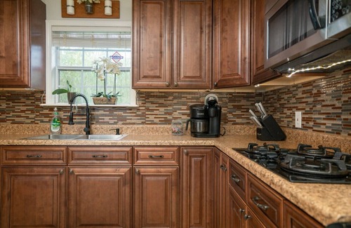 Reynoldstown House | Stylish Home in Atlanta's Trendiest Neighborhood. Walk Everywhere!