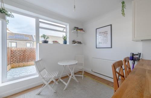Hoe Street Apartment | Stylish & Homely 1BD Flat - Walthamstow!