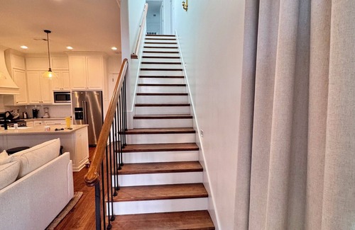 Oxford House | Stylish House near the Square
