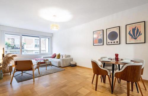 Eaux-Vives Vollandes Apartment | Stylish Lakeside Home by the Jet d'Eau