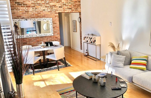 Back Bay East Apartment | Stylish living in the heart of Backbay