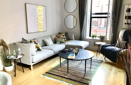 Back Bay East Apartment | Stylish living in the heart of Backbay