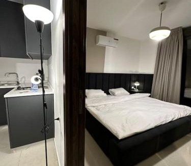 Amman Apartment | Stylish Luxe Apartment F/R 0002