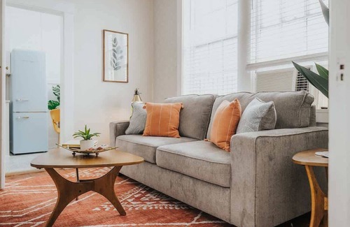 Historic District - North Condo | Stylish Luxury Condo| King Bed| Amazing Location