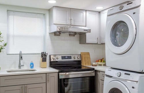 East Passyunk Crossing Apartment | Stylish Minimalist Stay in City Center
