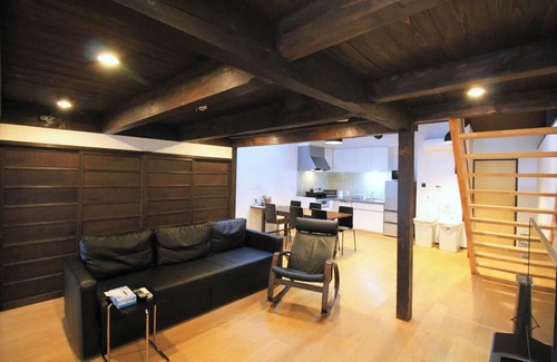 Nishijin House | Stylish modern Kyomachiya 500m Kinkakuji/Kyoto Kyōto