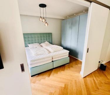 Nordend-Ost Apartment | Stylish New Apt Modern Home Fmly
