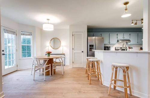 Thompson's Station House | Stylish New 3BR 2.5BA*Fire Pit*Fence yard*