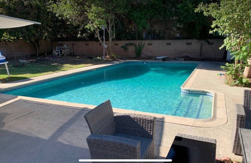 Arcadia House | Stylish Newly Remodeled Back-House - With Pool, Workstation Mini Resort !