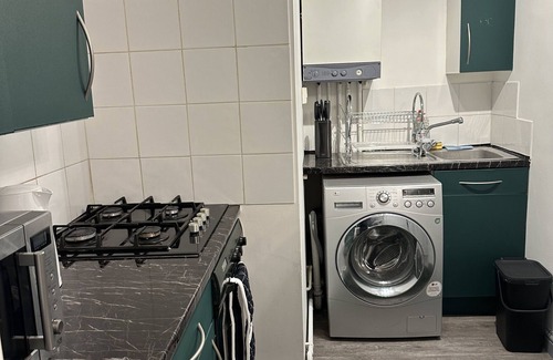 Burnham Apartment | stylish one bedroom flat