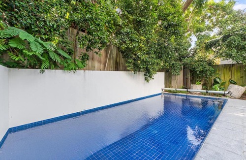 Paddington House | Stylish Paddington Home with Outdoor Oasis