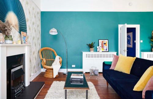Cupar Apartment | Stylish Private Flat Near St. Andrews Golf Course