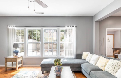 Tucker House | Stylish Sanctuary on Place Ct